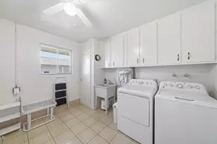 10631 W Roundelay Cir, Sun City, AZ 85351 - Photo 35