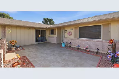 10631 W Roundelay Circle, Sun City, AZ 85351 - Photo 11