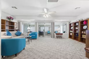 10631 W Roundelay Cir, Sun City, AZ 85351 - Photo 21