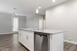 2245 N Dayton St, Phoenix, AZ 85006 - Photo 9