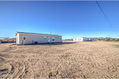 35434 W Madison Street, Tonopah, AZ 85354 - Photo 39
