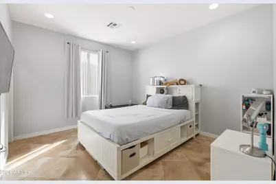 66 E Julian Drive, Gilbert, AZ 85295 - Photo 31