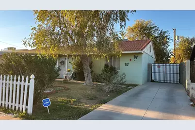 6108 W Pinchot Avenue, Phoenix, AZ 85033 - Photo 11