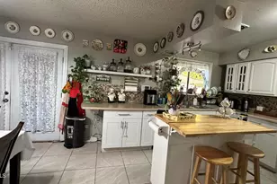 6108 W Pinchot Ave, Phoenix, AZ 85033 - Photo 19