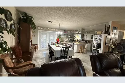 6108 W Pinchot Avenue, Phoenix, AZ 85033 - Photo 13