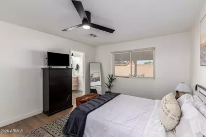 4138 W Dahlia Drive, Phoenix, AZ 85029 - Photo 9