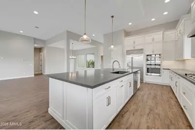 20705 W Berridge Lane, Buckeye, AZ 85396 - Photo 9