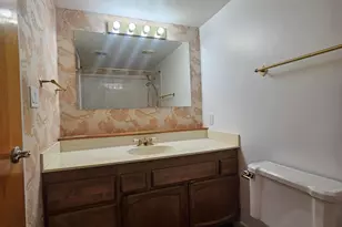 2575 W Berridge Ln, Phoenix, AZ 85017 - Photo 13