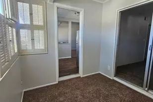 2575 W Berridge Ln, Phoenix, AZ 85017 - Photo 11