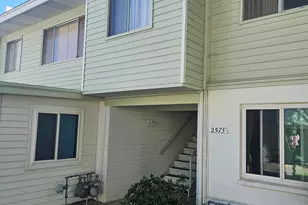 2575 W Berridge Ln, Phoenix, AZ 85017 - Photo 1