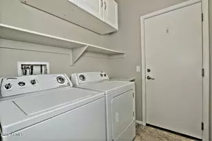 6494 W Georgetown Way, Florence, AZ 85132 - Photo 33