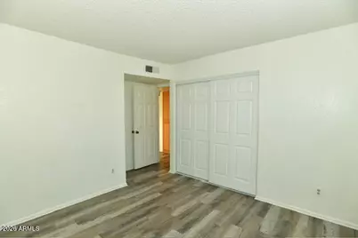 1943 E South Mountain Avenue, Phoenix, AZ 85042 - Photo 17