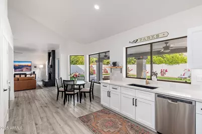 5010 E Nisbet Road, Scottsdale, AZ 85254 - Photo 15