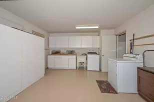 10734 W El Capitan Cir, Sun City, AZ 85351 - Photo 37