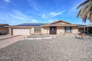 10734 W El Capitan Cir, Sun City, AZ 85351 - Photo 1