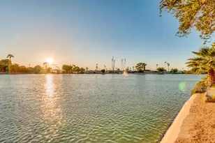 10030 W Royal Oak Rd, Sun City, AZ 85351 - Photo 15