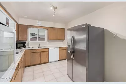 5823 E Des Moines Street, Mesa, AZ 85205 - Photo 13