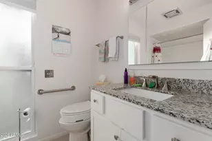 9705 W Oak Ridge Dr, Sun City, AZ 85351 - Photo 13