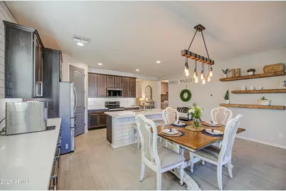 622 W Lowell Drive, San Tan Valley, AZ 85140 - Photo 13