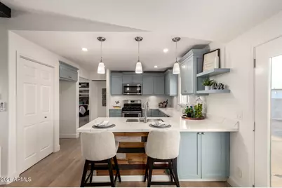 18238 N 2nd Place, Phoenix, AZ 85022 - Photo 11