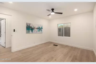 18238 N 2nd Place, Phoenix, AZ 85022 - Photo 29