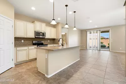 26442 W Vista North Drive, Buckeye, AZ 85396 - Photo 7