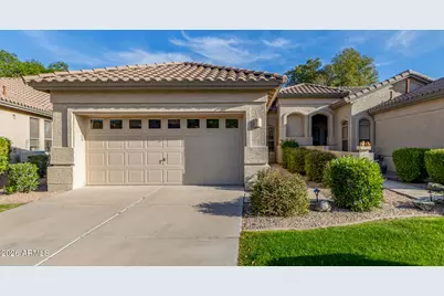 23721 S Pleasant Way, Sun Lakes, AZ 85248 - Photo 5