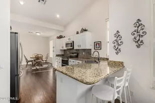 23721 S Pleasant Way, Sun Lakes, AZ 85248 - Photo 3