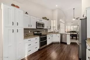 23721 S Pleasant Way, Sun Lakes, AZ 85248 - Photo 15