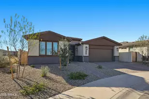 1393 W Calle De Flores, San Tan Valley, AZ 85140 - Photo 1
