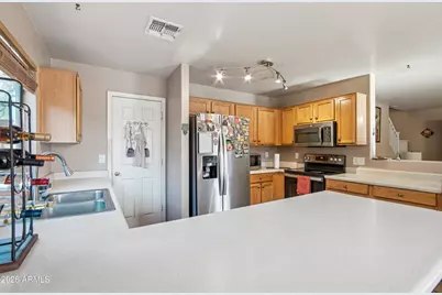 12571 W Mauna Loa Lane, El Mirage, AZ 85335 - Photo 9