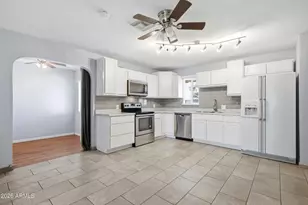 12216 N 107th Ave, Sun City, AZ 85351 - Photo 17