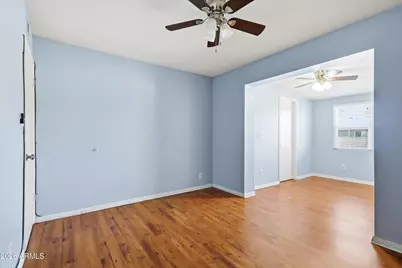 12216 N 107th Avenue, Sun City, AZ 85351 - Photo 5