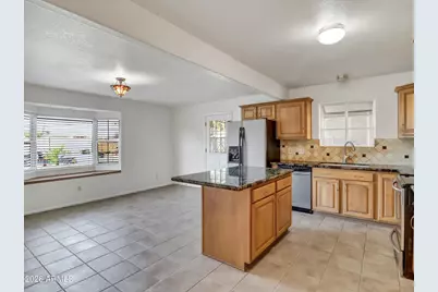 1705 E Grandview Road, Phoenix, AZ 85022 - Photo 5