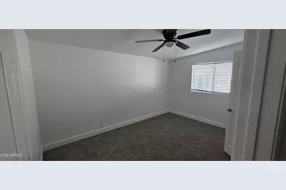 3347 E Windsor Avenue, Phoenix, AZ 85008 - Photo 11
