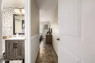 4219 N 69th Ln, Phoenix, AZ 85033 - Photo 21