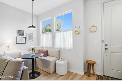 2282 E Hidalgo Avenue, Phoenix, AZ 85040 - Photo 9