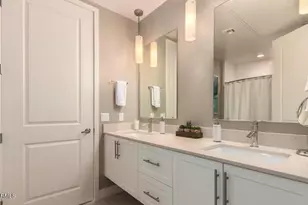 7300 E Earll Dr, Scottsdale, AZ 85251 - Photo 19