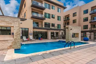 7300 E Earll Dr, Scottsdale, AZ 85251 - Photo 35