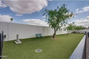7300 E Earll Dr, Scottsdale, AZ 85251 - Photo 41