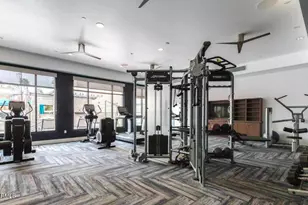 7300 E Earll Dr, Scottsdale, AZ 85251 - Photo 29