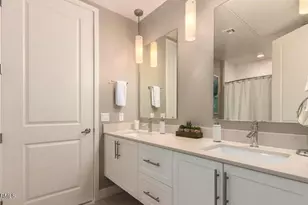 7300 E Earll Dr, Scottsdale, AZ 85251 - Photo 19
