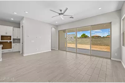 15626 W Georgia Drive, Surprise, AZ 85379 - Photo 7