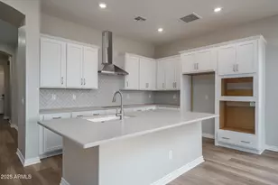 15631 W Georgia Dr, Surprise, AZ 85379 - Photo 5