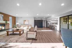 8537 E San Felipe Dr, Scottsdale, AZ 85258 - Photo 25