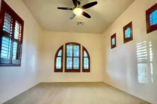 13728 W Creosote Dr, Peoria, AZ 85383 - Photo 15