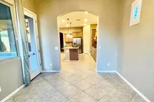 13728 W Creosote Dr, Peoria, AZ 85383 - Photo 7