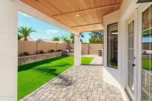 3207 E Wescott Dr, Phoenix, AZ 85050 - Photo 37