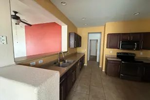 34697 S Corral Dr, Red Rock, AZ 85145 - Photo 5