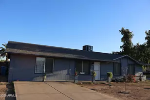 7825 W Flower St, Phoenix, AZ 85033 - Photo 1